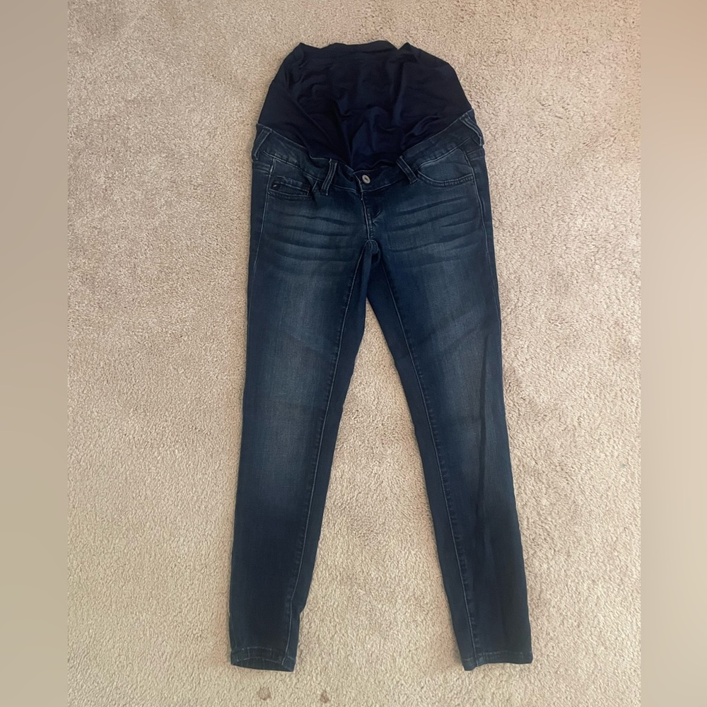 Pink blush maternity jeans, size 27